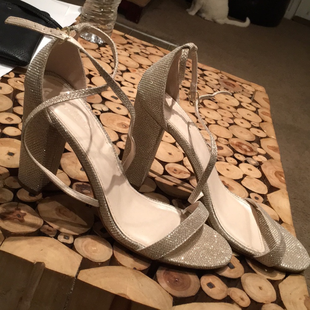 Comfortable nude shimmer block heel open toe